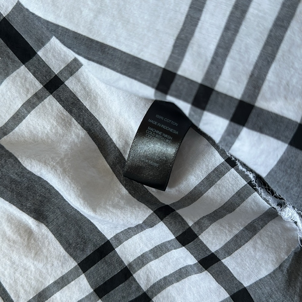 Express• plaid button down - Picture 6 of 6